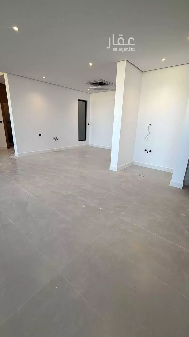 2 bedroom floor in King Abdullah 7