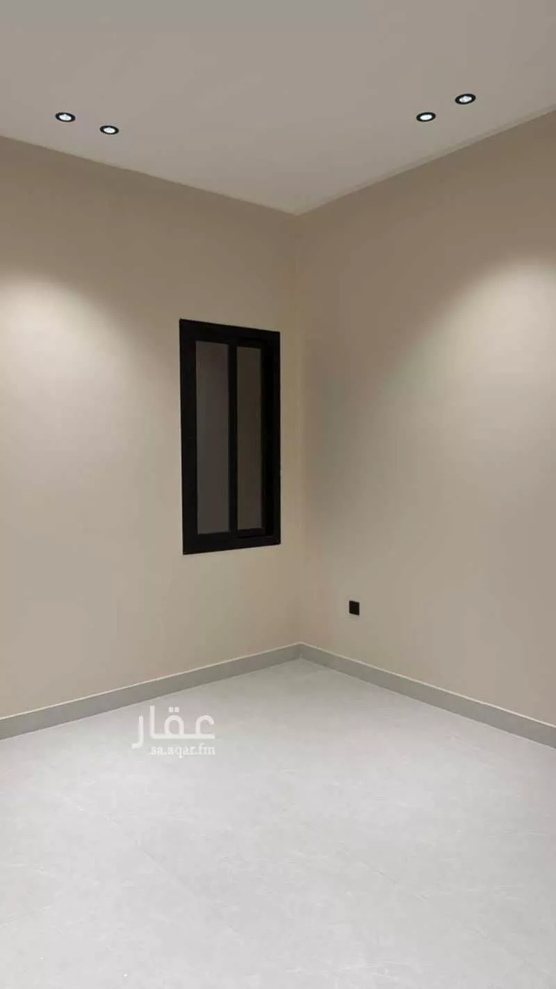 5 bedroom floor in Al Janadriyah 7