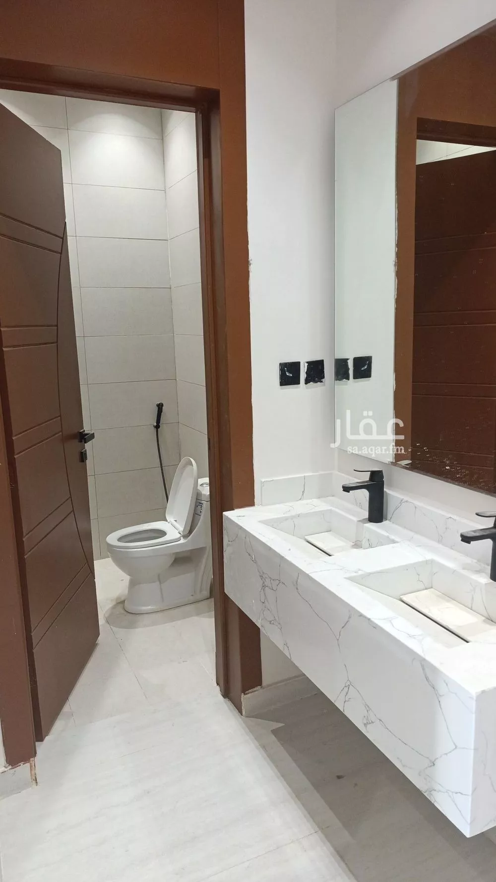 5 bedroom floor in Badr 11