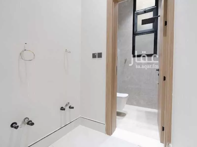 3 bedroom floor in Qurtubah 4