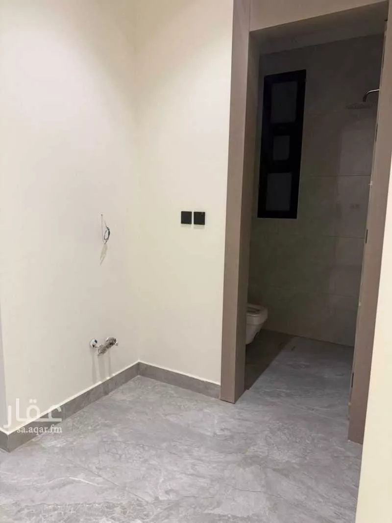 3 bedroom floor in Ishbiliyah 3