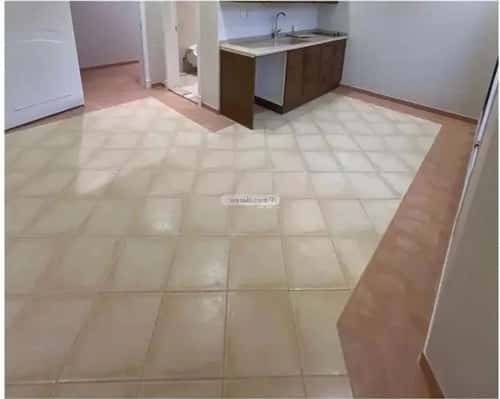 فيلا 4 غرف في الملك عبدالله 12