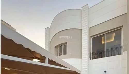 فيلا 4 غرف في الملك عبدالله 5