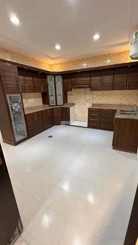 3 bedroom apartment in Al Yasmin 5