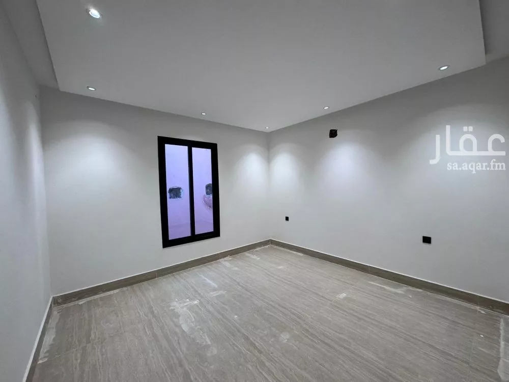 5 bedroom floor in Tuwaiq 6