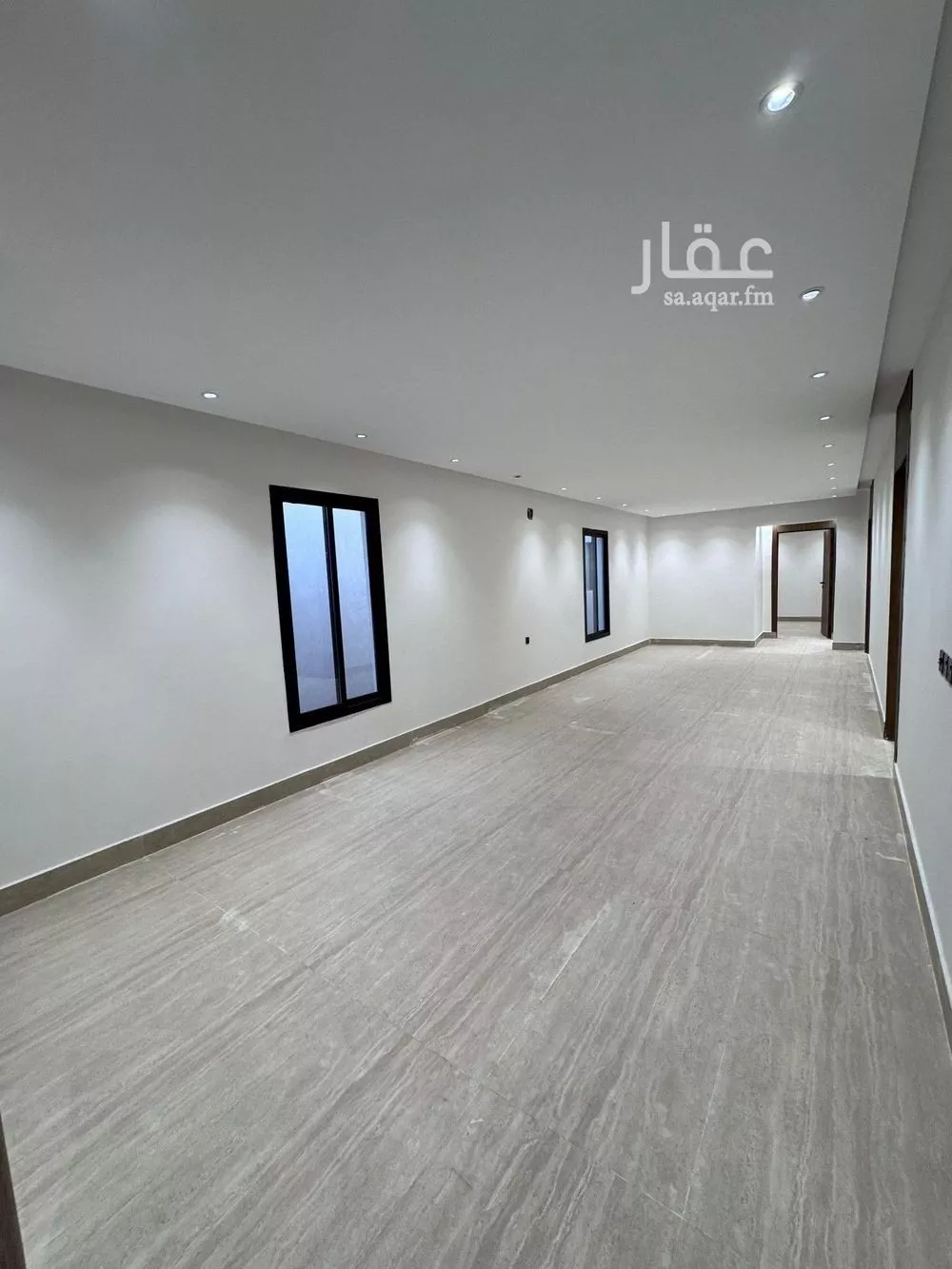 5 bedroom floor in Tuwaiq 8