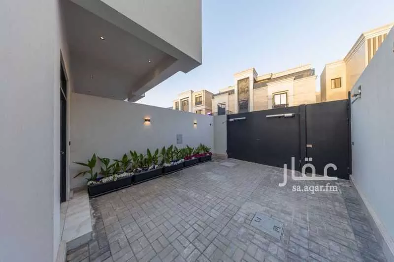 3 bedroom floor in Al Sahafah 23