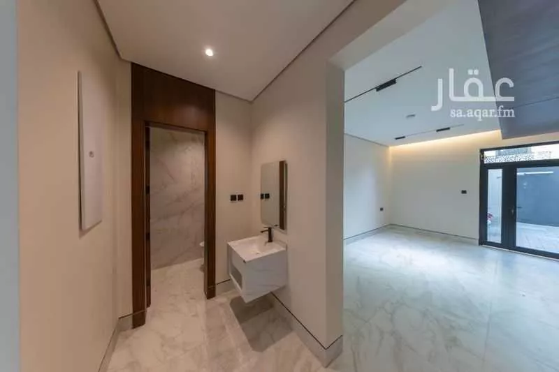 3 bedroom floor in Al Sahafah 5