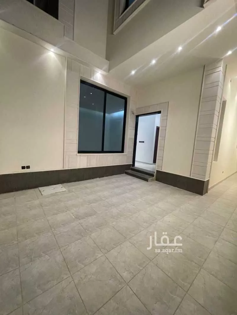 4 bedroom floor in Al Janadriyah 2