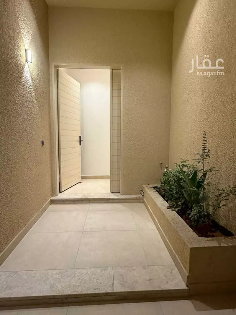 3 bedroom floor in As Suwaidi 11
