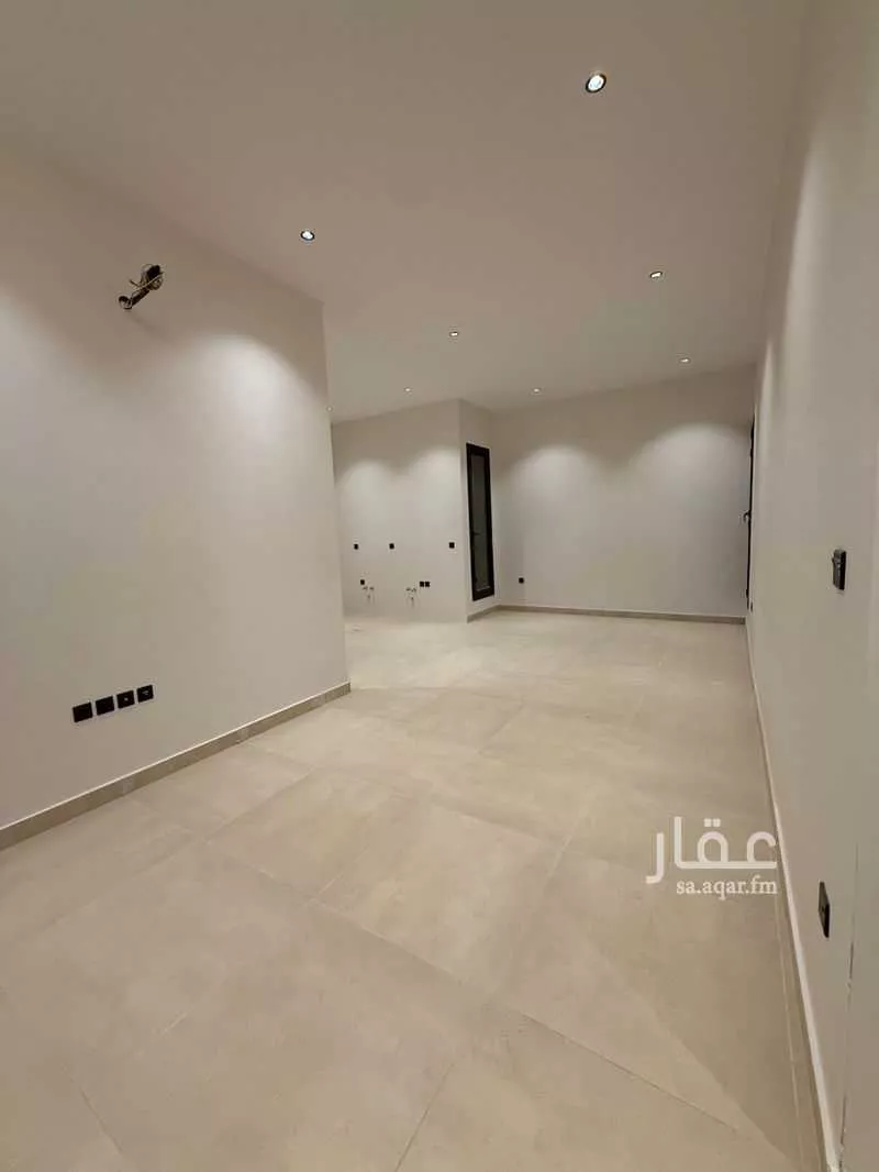 3 bedroom floor in As Suwaidi 10