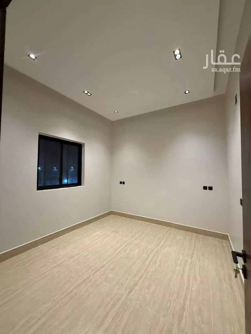 5 bedroom floor in Al Aridh 8