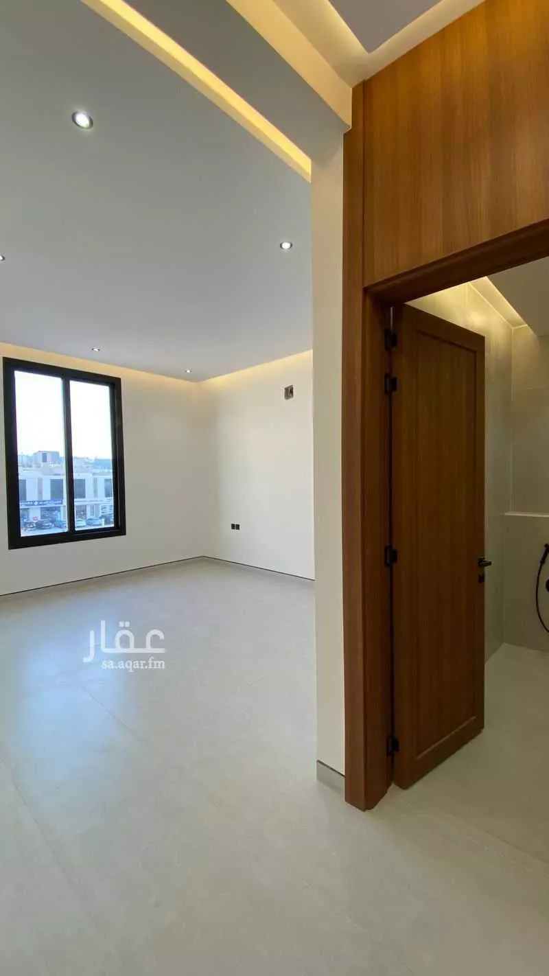 3 bedroom floor in Ash Sharq 7