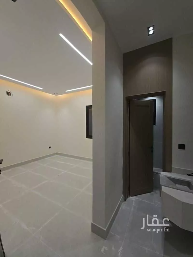 دور 7 غرف في الشرق 8