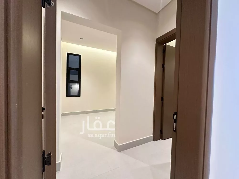 3 bedroom villa in As Suwaidi Al Gharabi, Riyadh 4