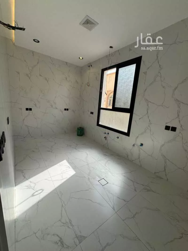 5 bedroom floor in Al Shifa 9