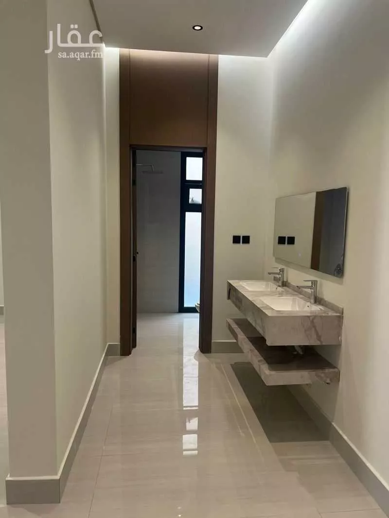 4 bedroom floor in Al Janadriyah 16
