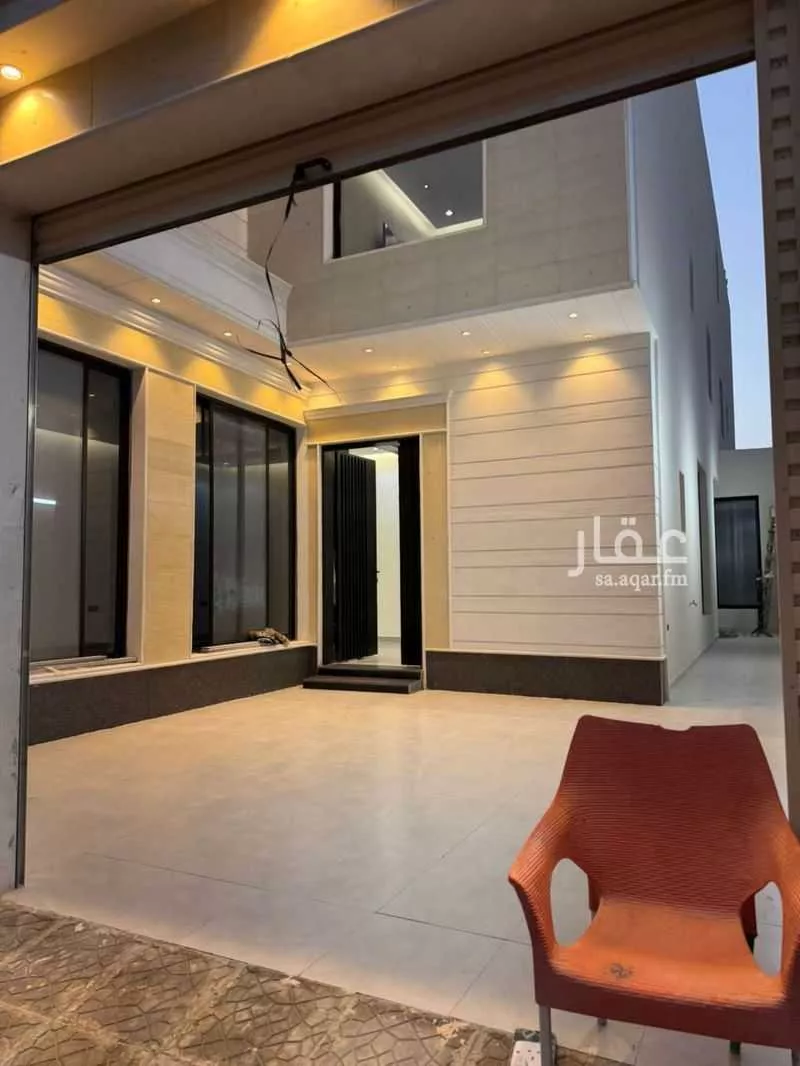 5 bedroom floor in Al Janadriyah 15