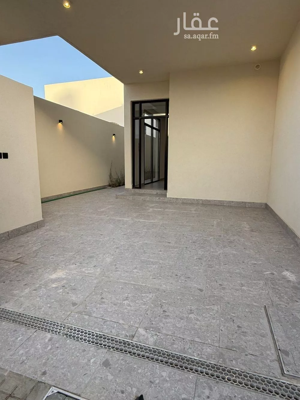 4 bedroom floor in Al Narjis 4