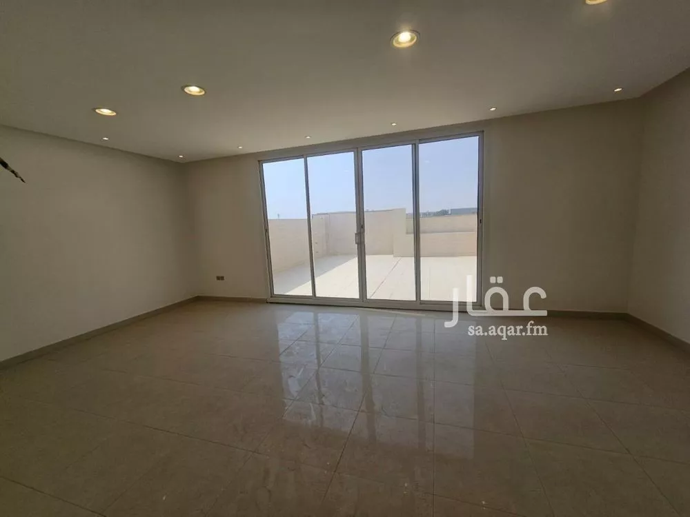 5 bedroom villa in Al Aridh, Riyadh 16