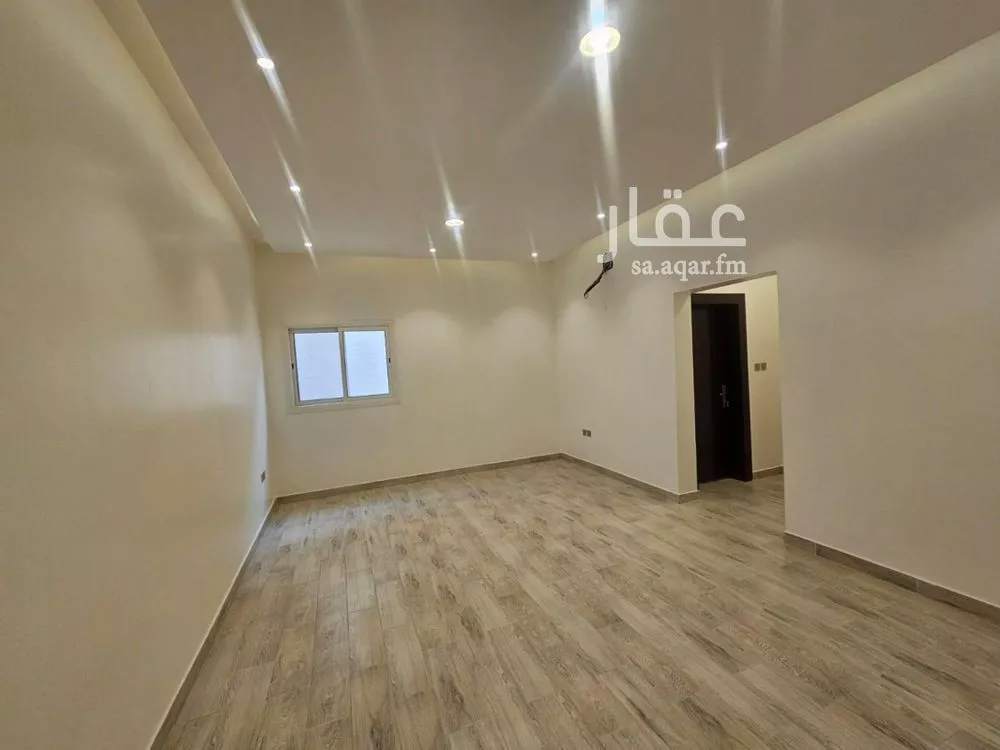 5 bedroom villa in Al Aridh, Riyadh 22