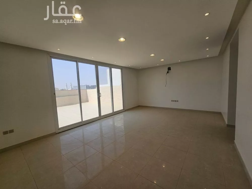 5 bedroom villa in Al Aridh, Riyadh 18