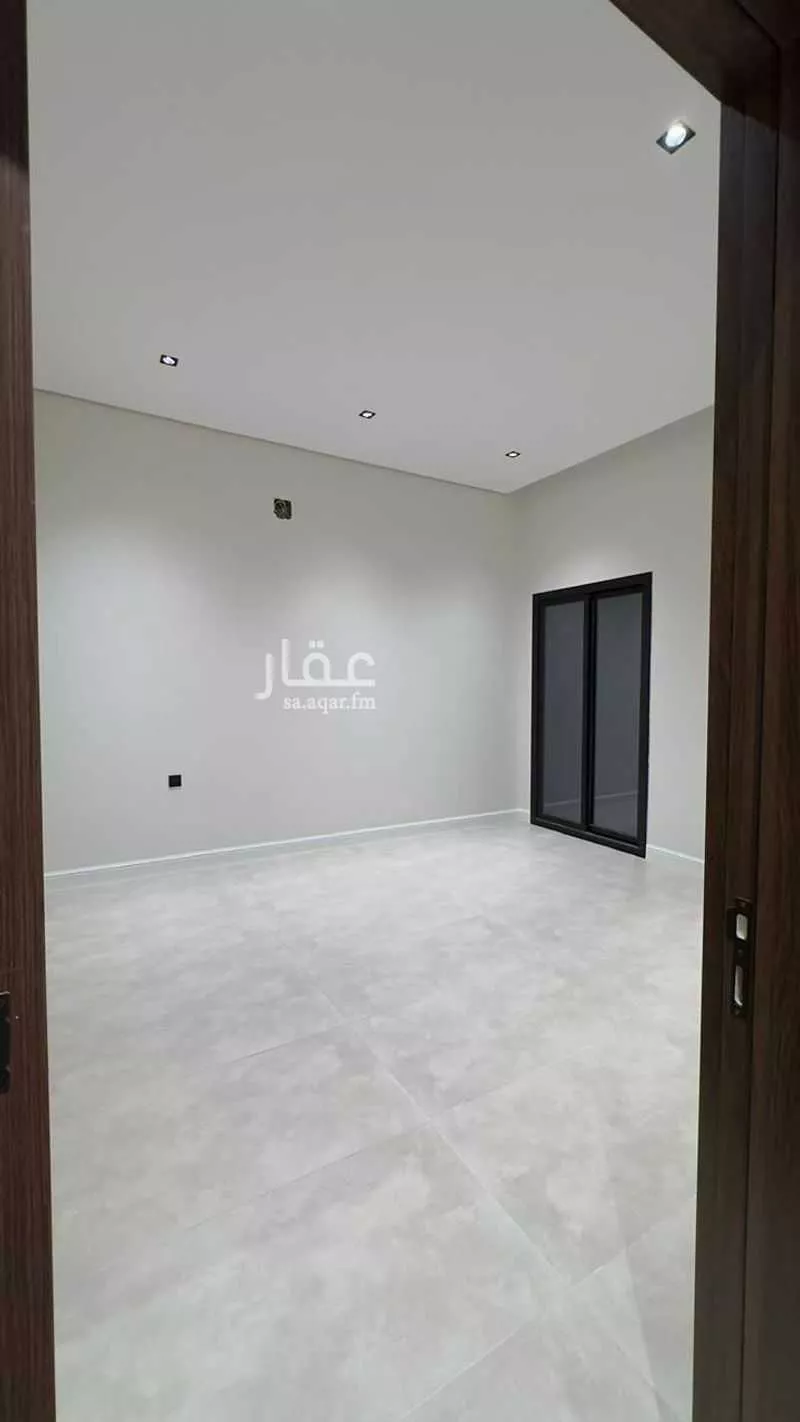 دور 5 غرف في الدريهمية 12