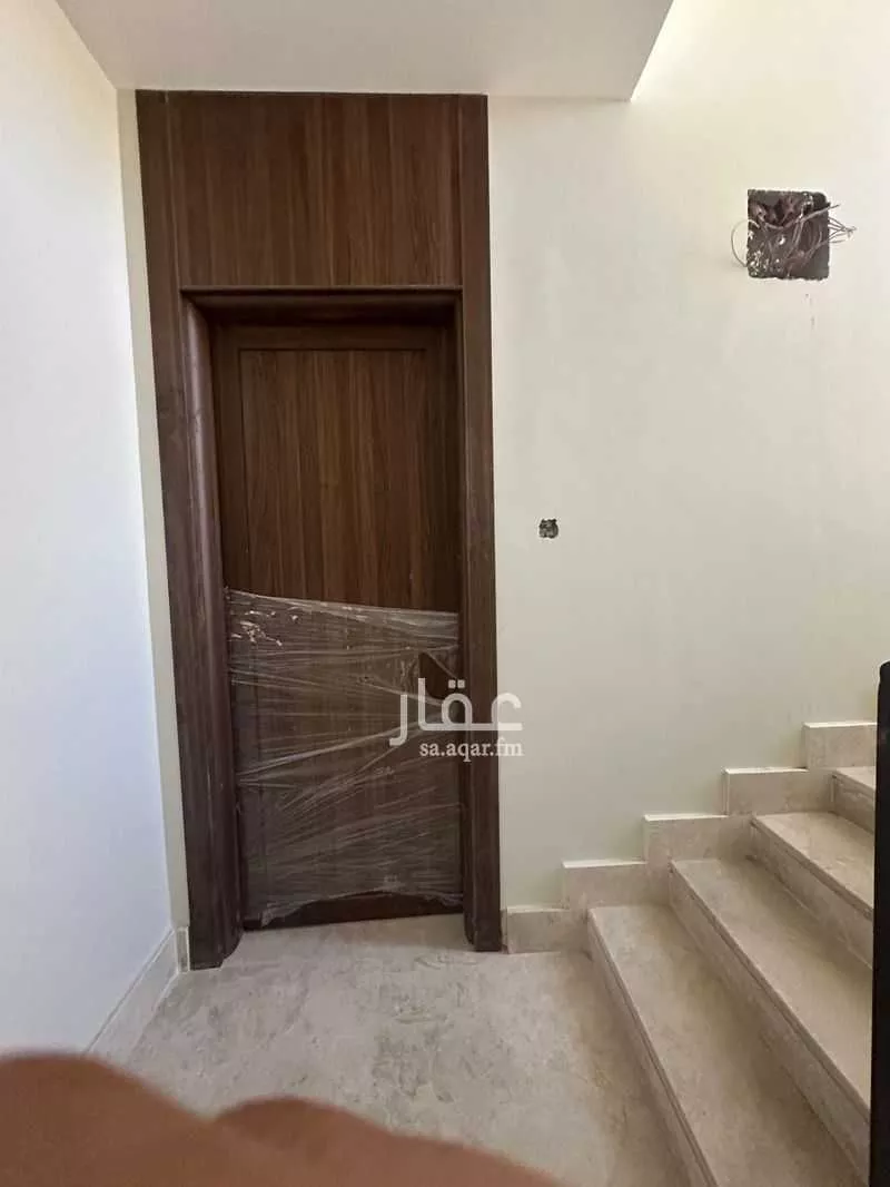 دور 2 غرف في العارض 6