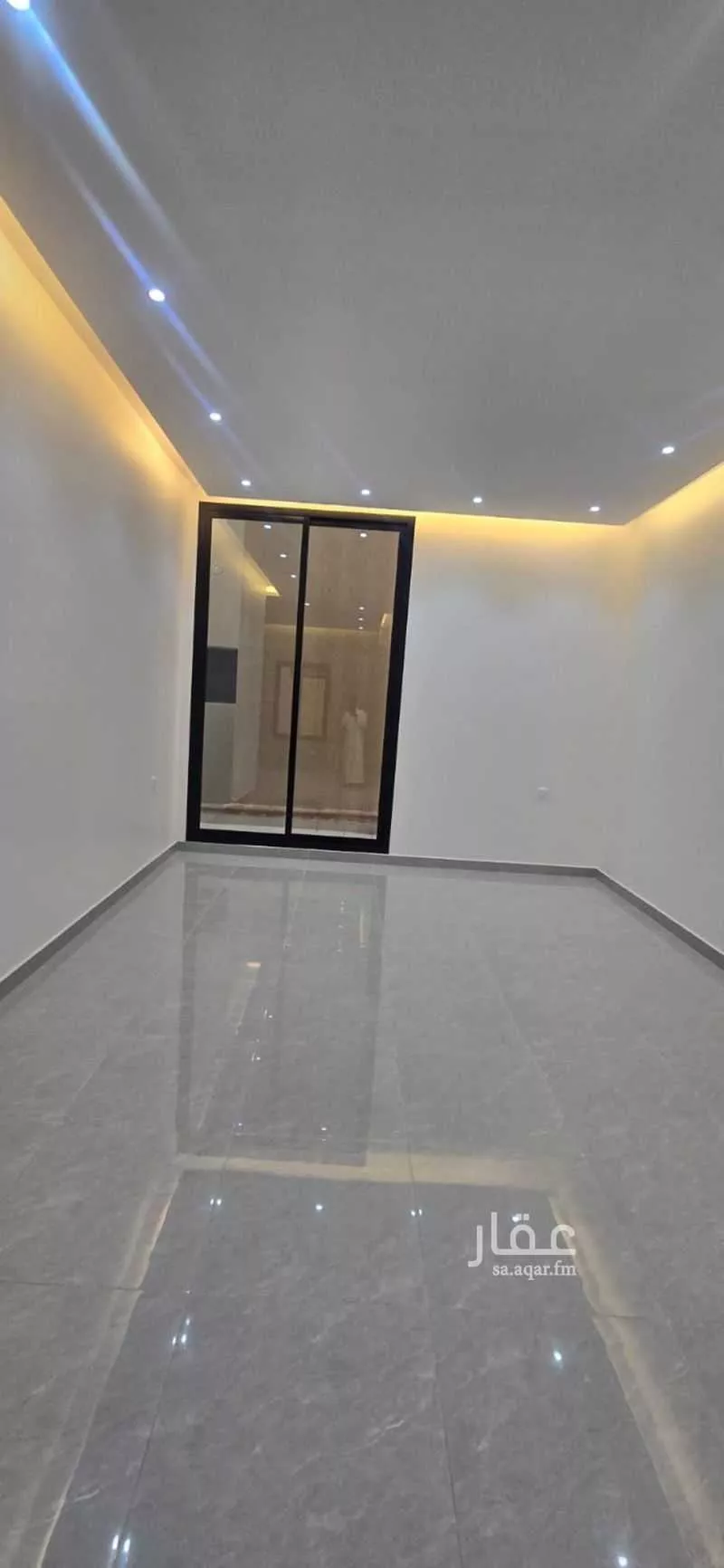3 bedroom floor in Al Aridh 4