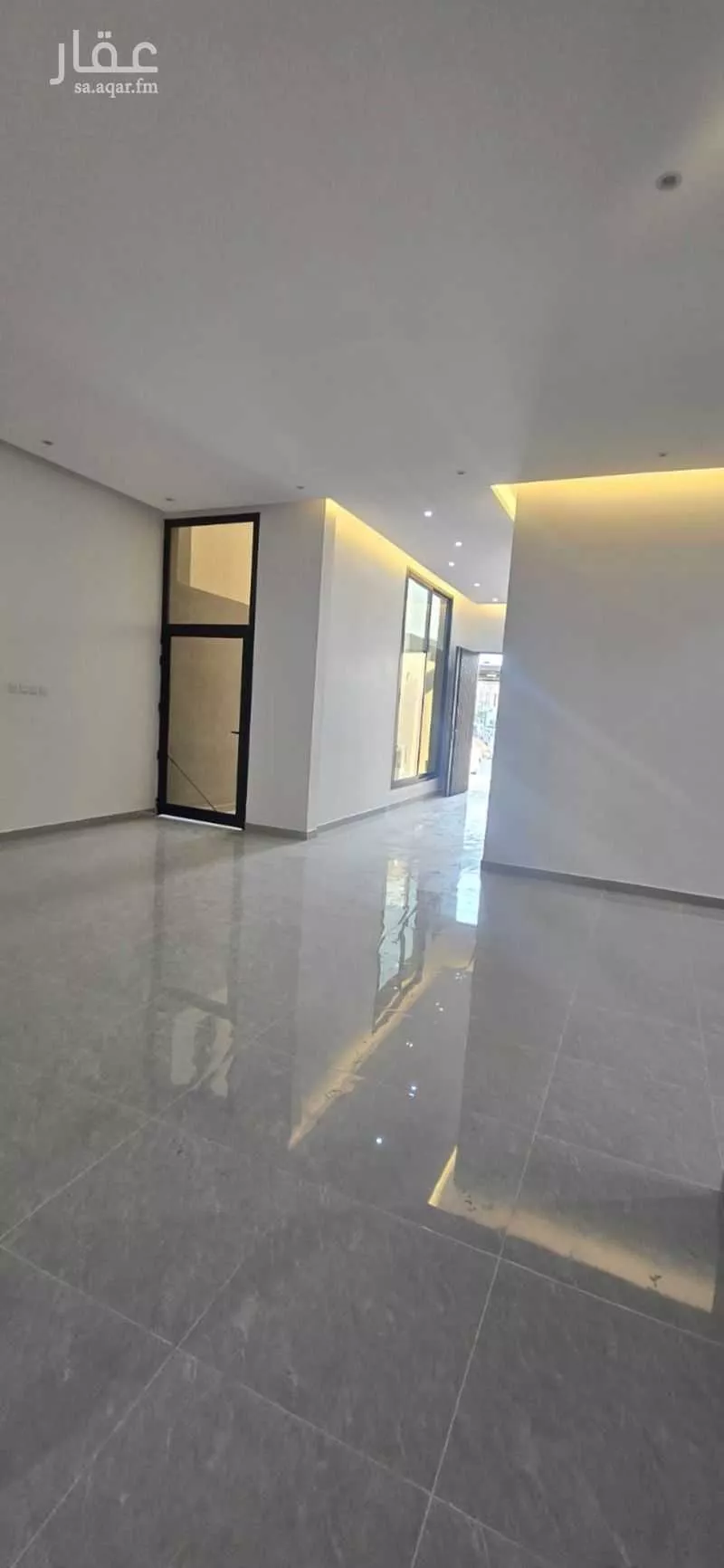 3 bedroom floor in Al Aridh 10