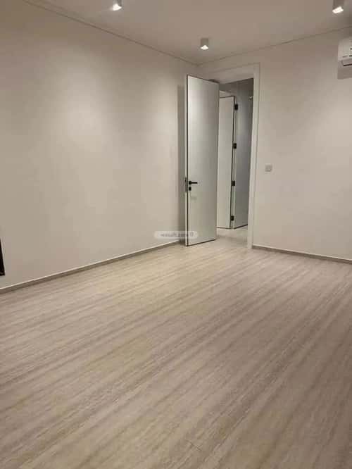 دور 3 غرف في العارض 9