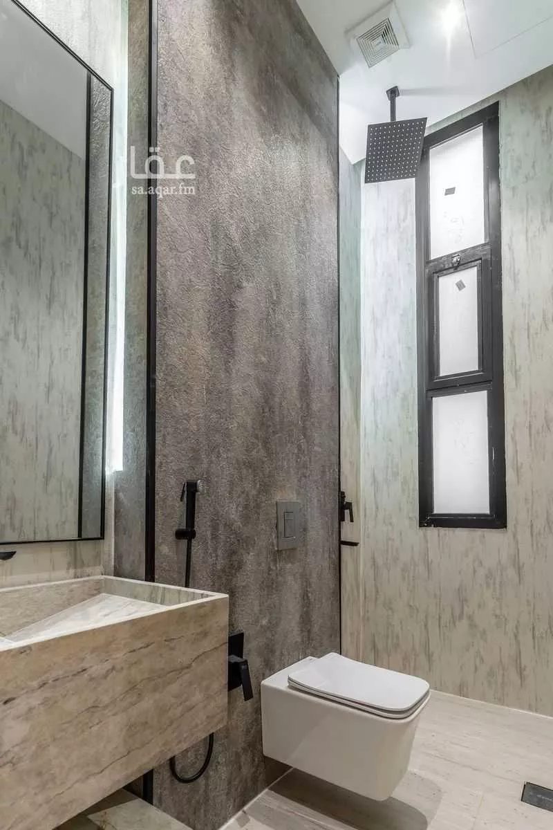 5 bedroom floor in Al Janadriyah 15