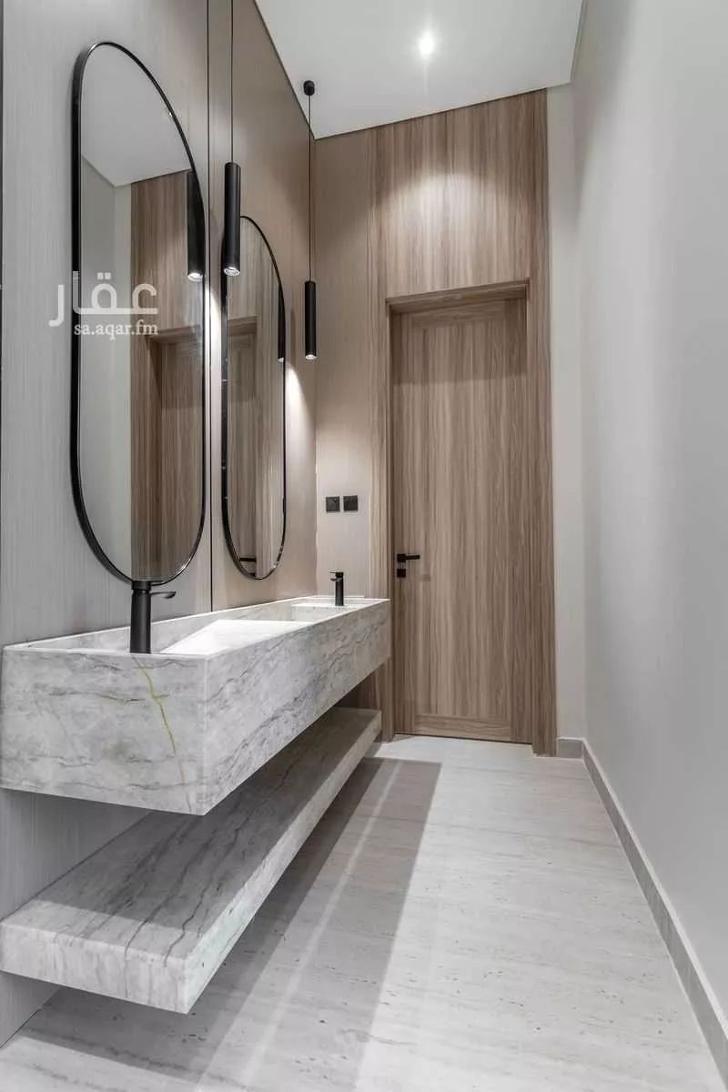 5 bedroom floor in Al Janadriyah 8