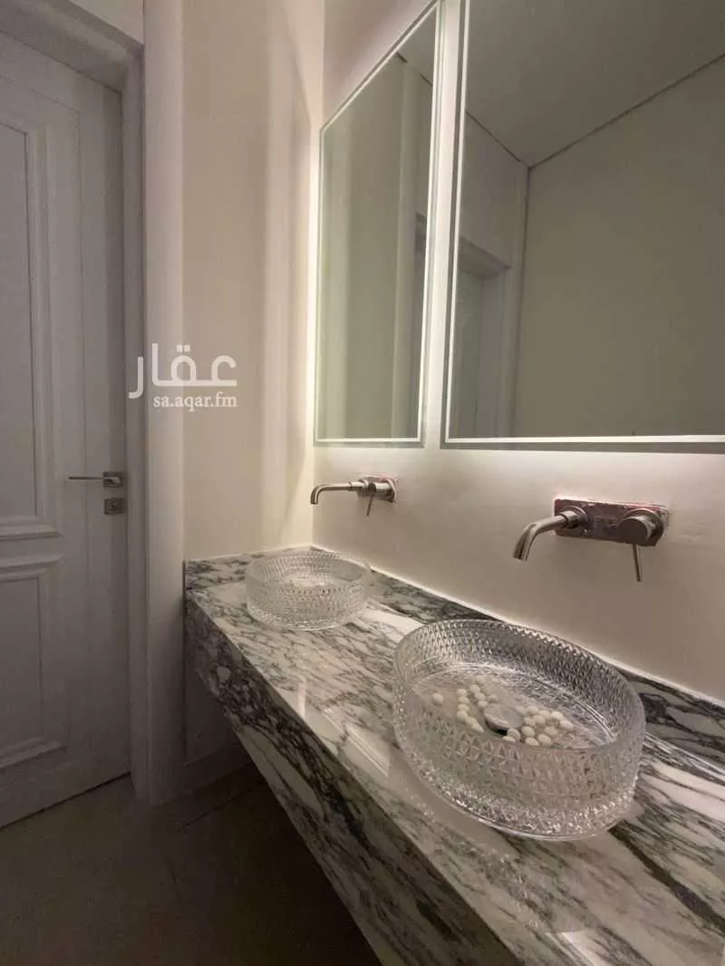 5 bedroom floor in Al Yasmin 4