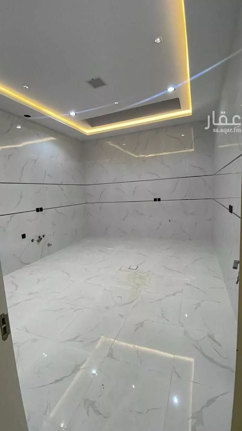 2 bedroom floor in As Saadah 11