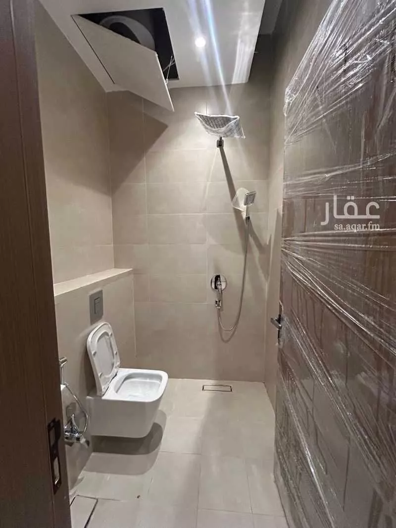 دور 4 غرف في السعادة 6