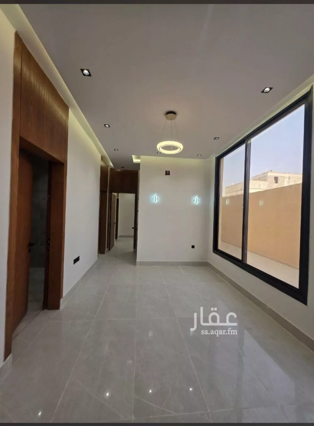 5 bedroom floor in Taibah 2