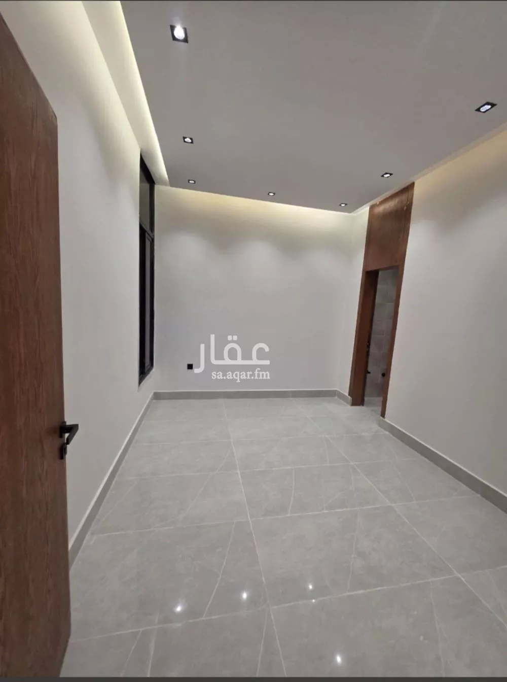 5 bedroom floor in Taibah 5