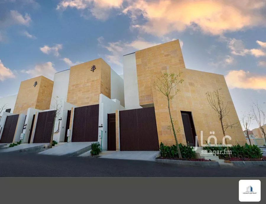 7 bedroom floor in Al Marwa 2