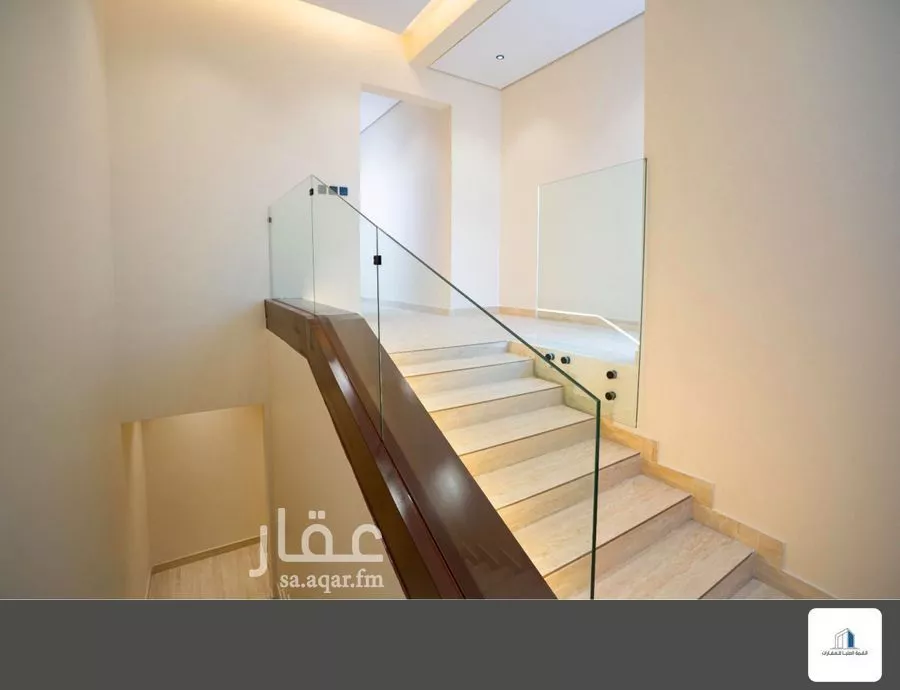7 bedroom floor in Al Marwa 14