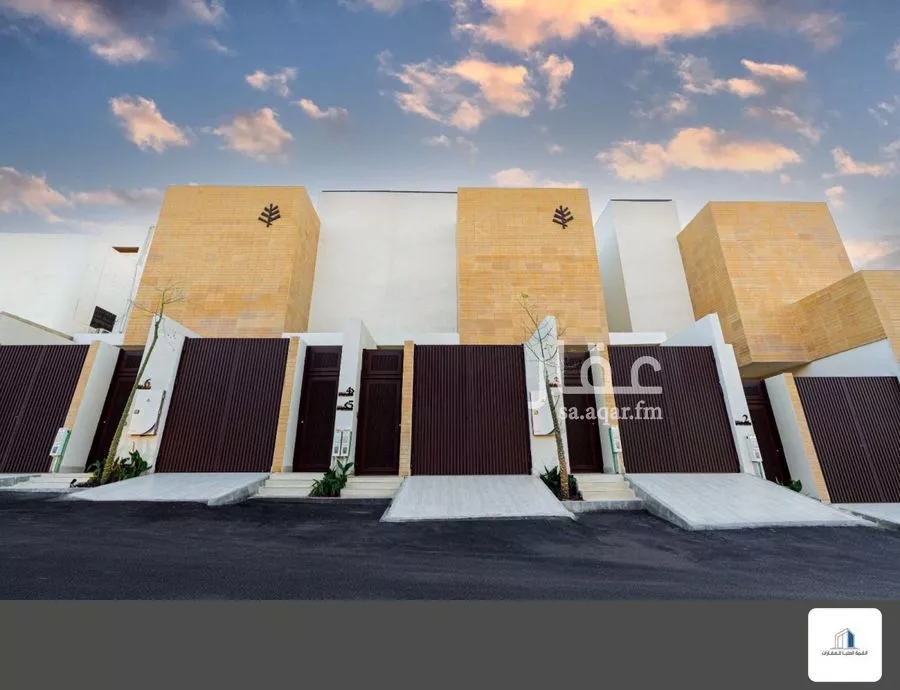 7 bedroom floor in Al Marwa 3