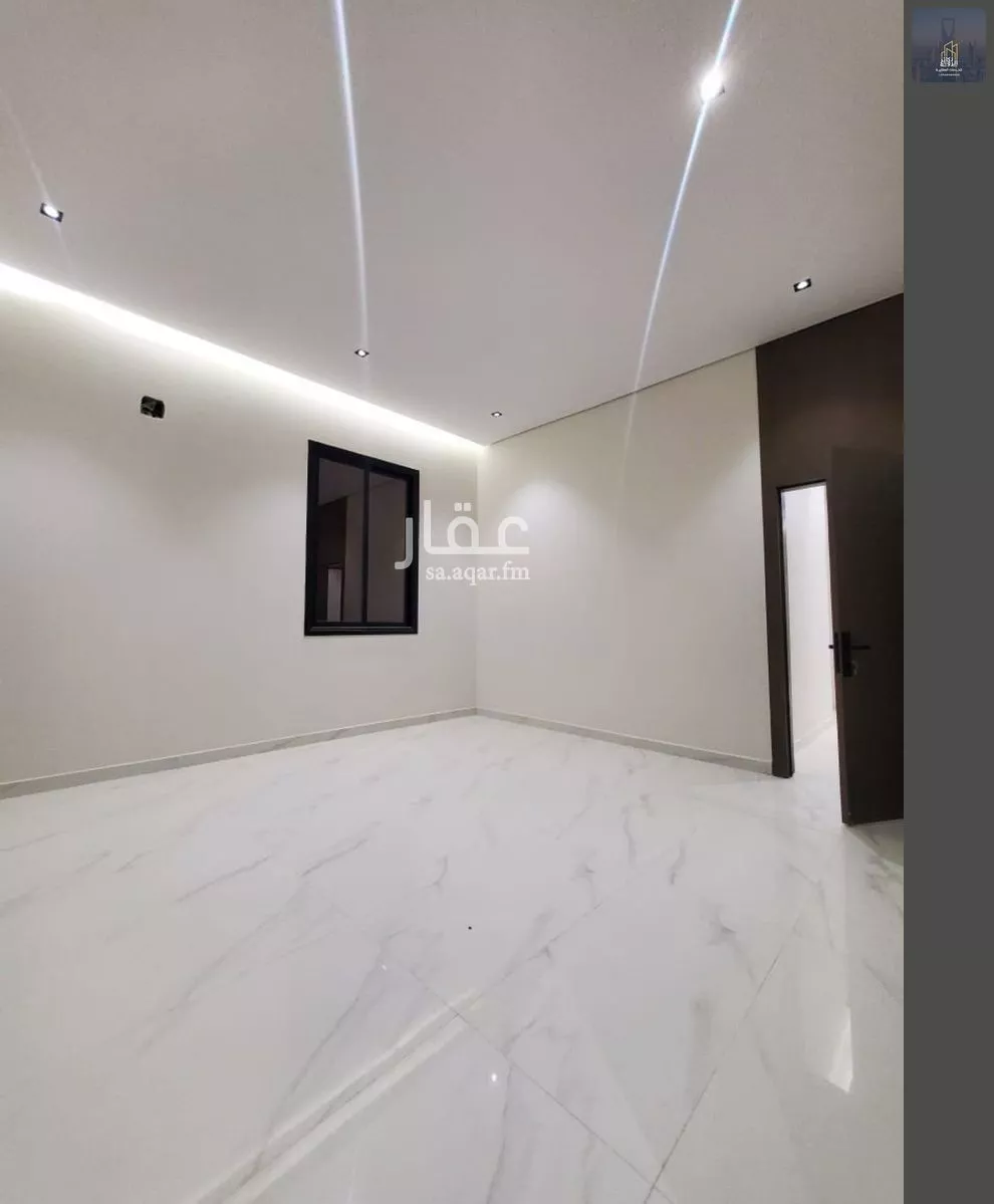 4 bedroom floor in Al Janadriyah 17