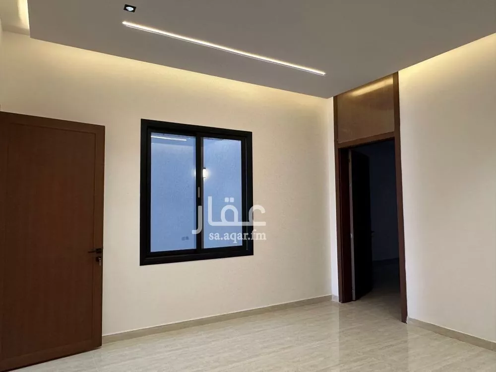 6 bedroom floor in Dahiat Namar 13