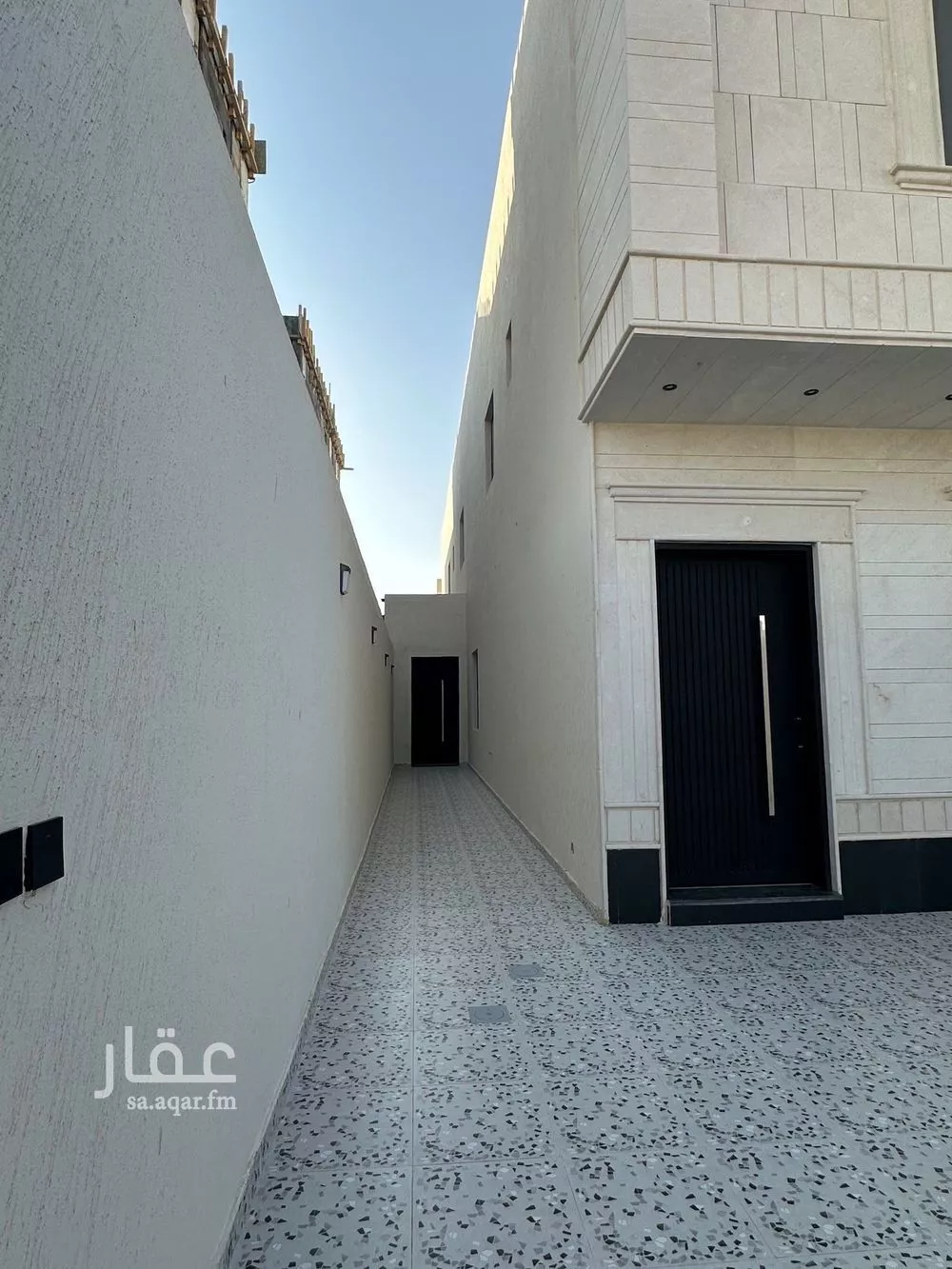 6 bedroom floor in Dahiat Namar 3