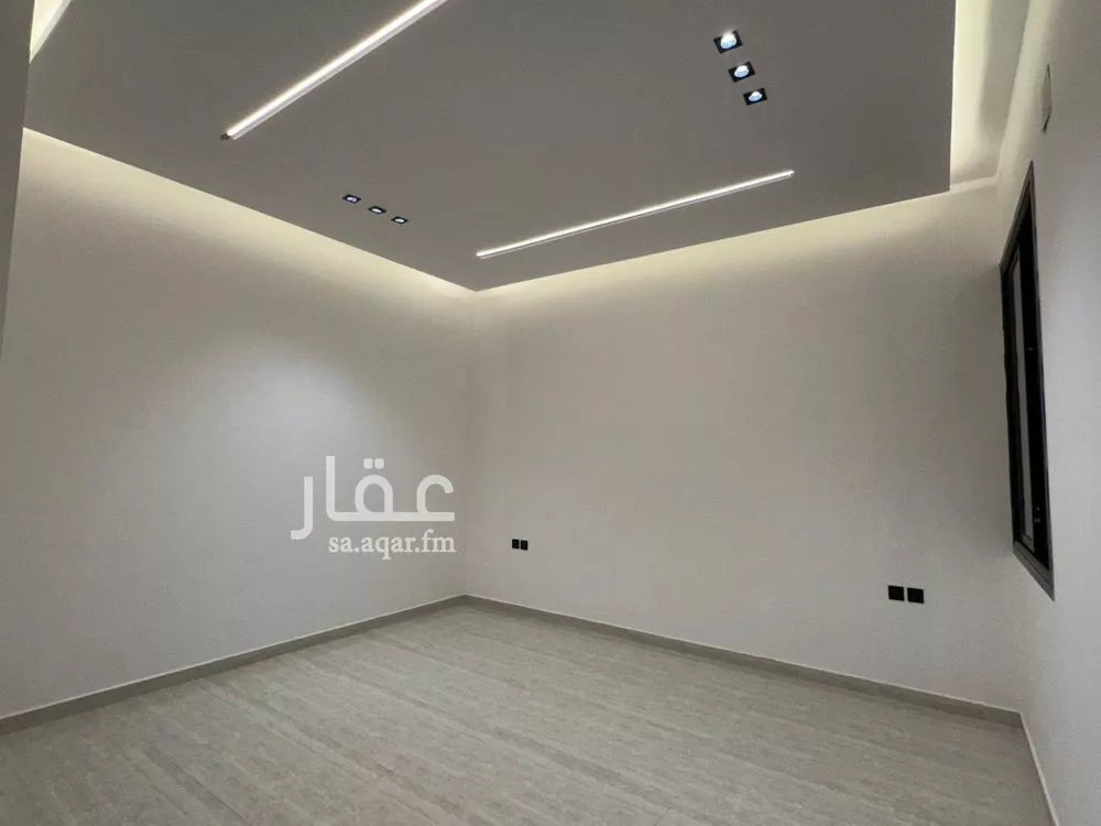 6 bedroom floor in Dahiat Namar 21