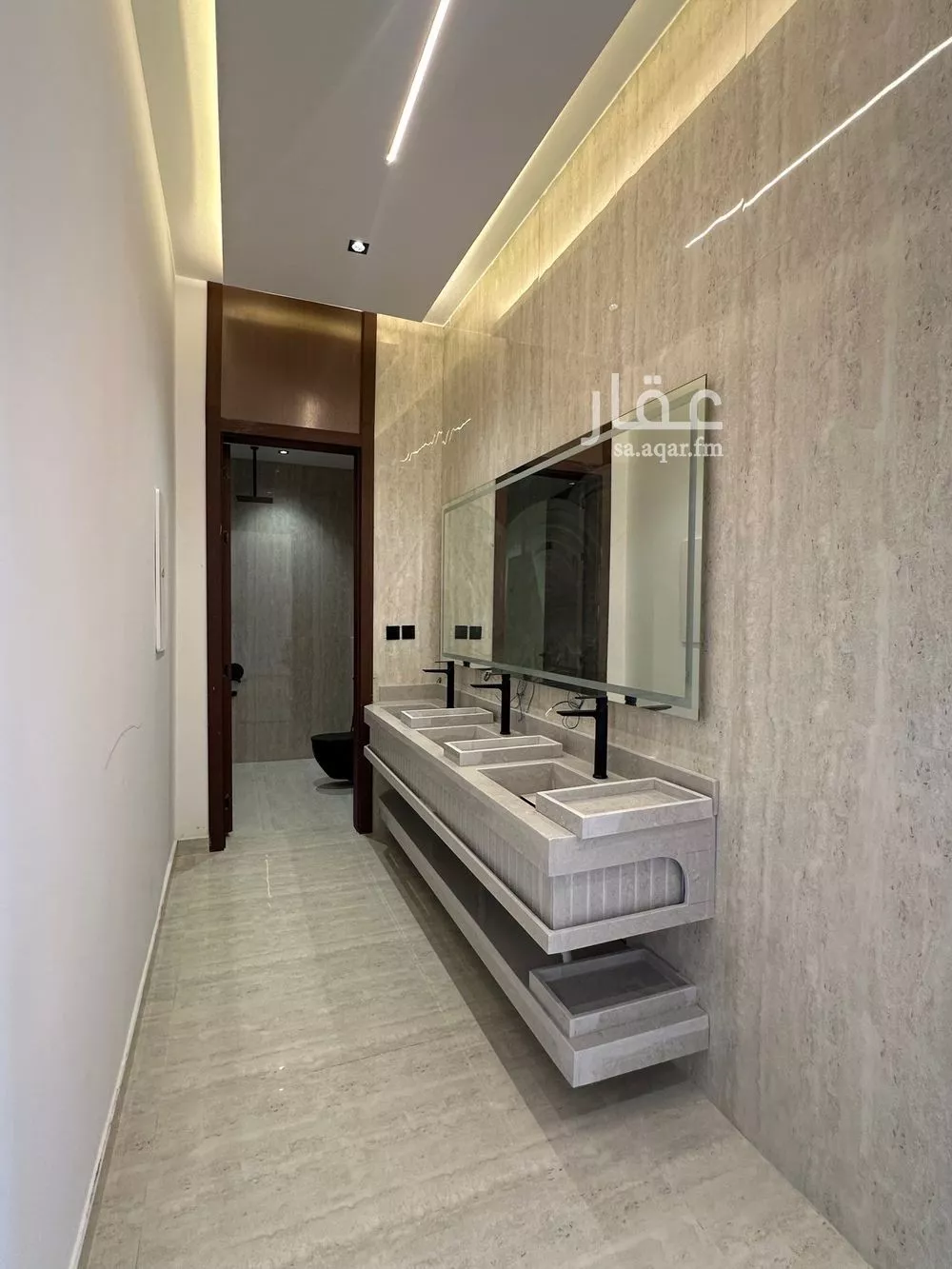 6 bedroom floor in Dahiat Namar 8