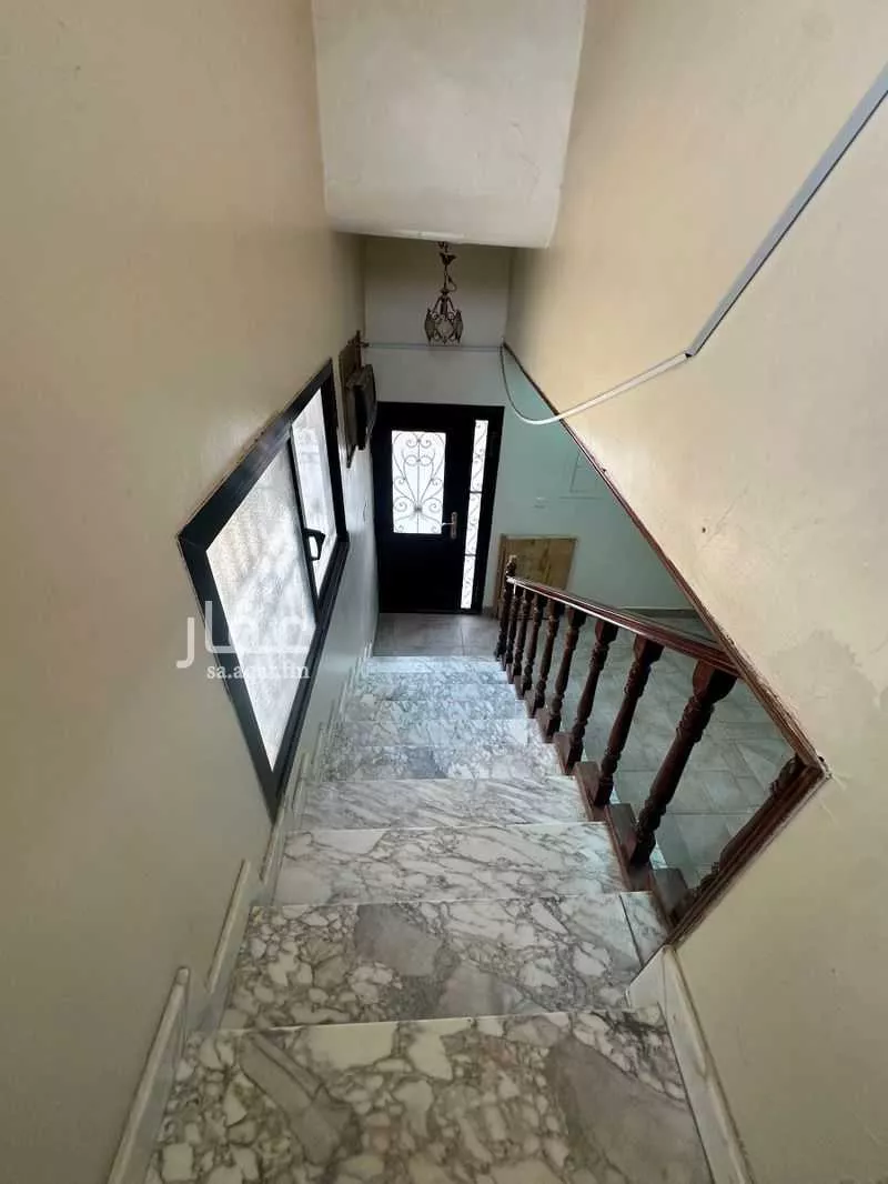 7 bedroom villa in Sultana, Riyadh 9