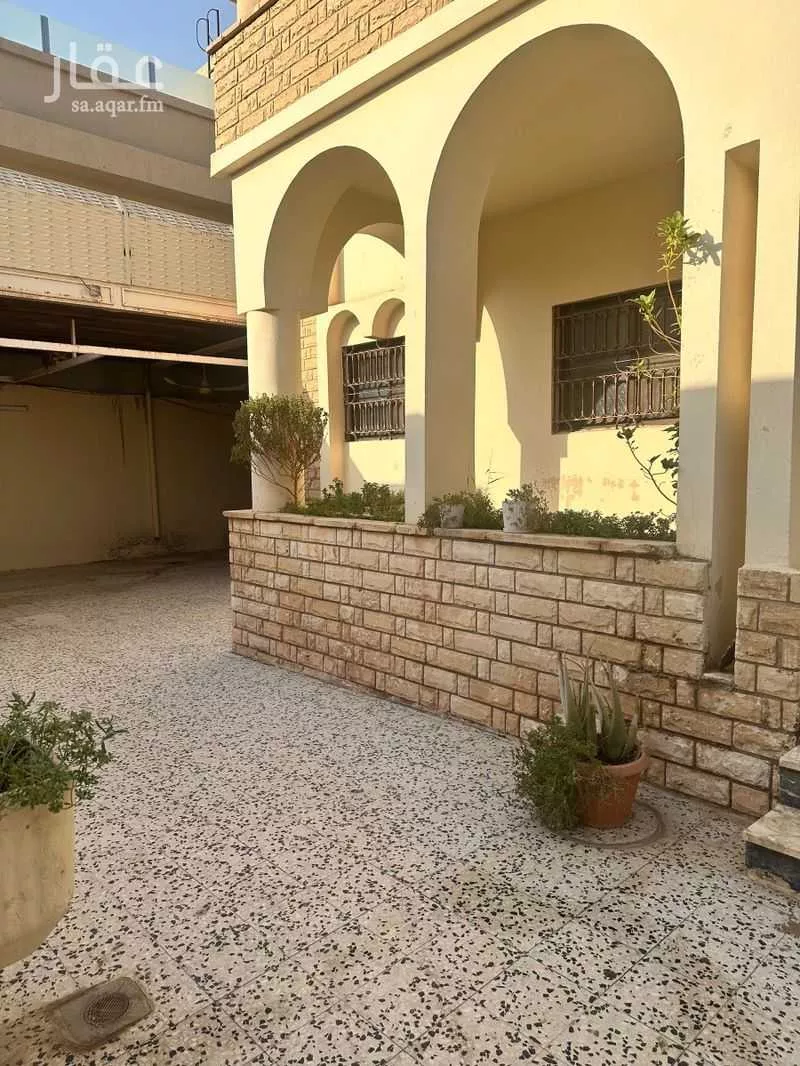 7 bedroom villa in Sultana, Riyadh 6