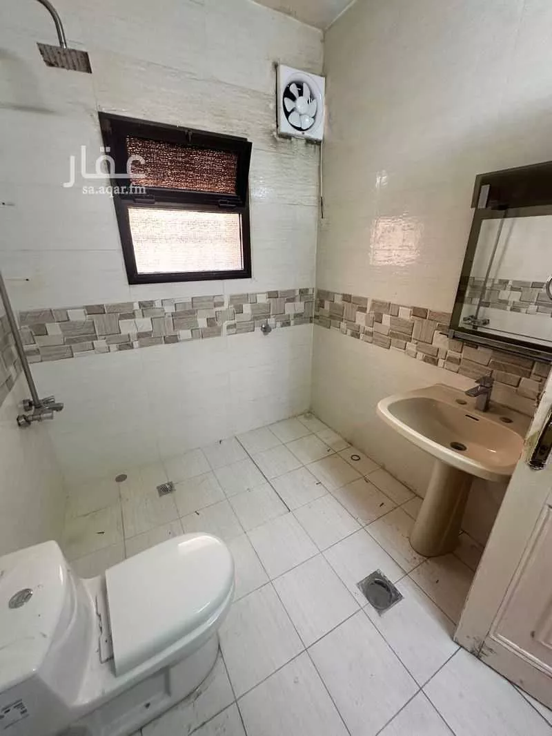 7 bedroom villa in Sultana, Riyadh 18