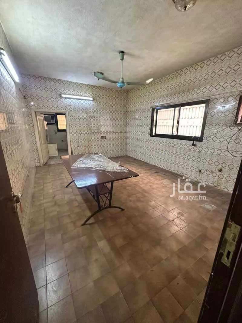 7 bedroom villa in Sultana, Riyadh 15